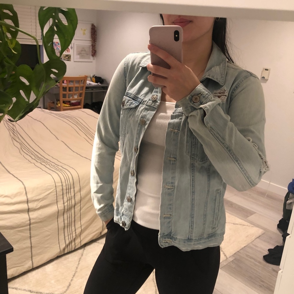 Distressed Jean Jacket - Picture 3 of 9